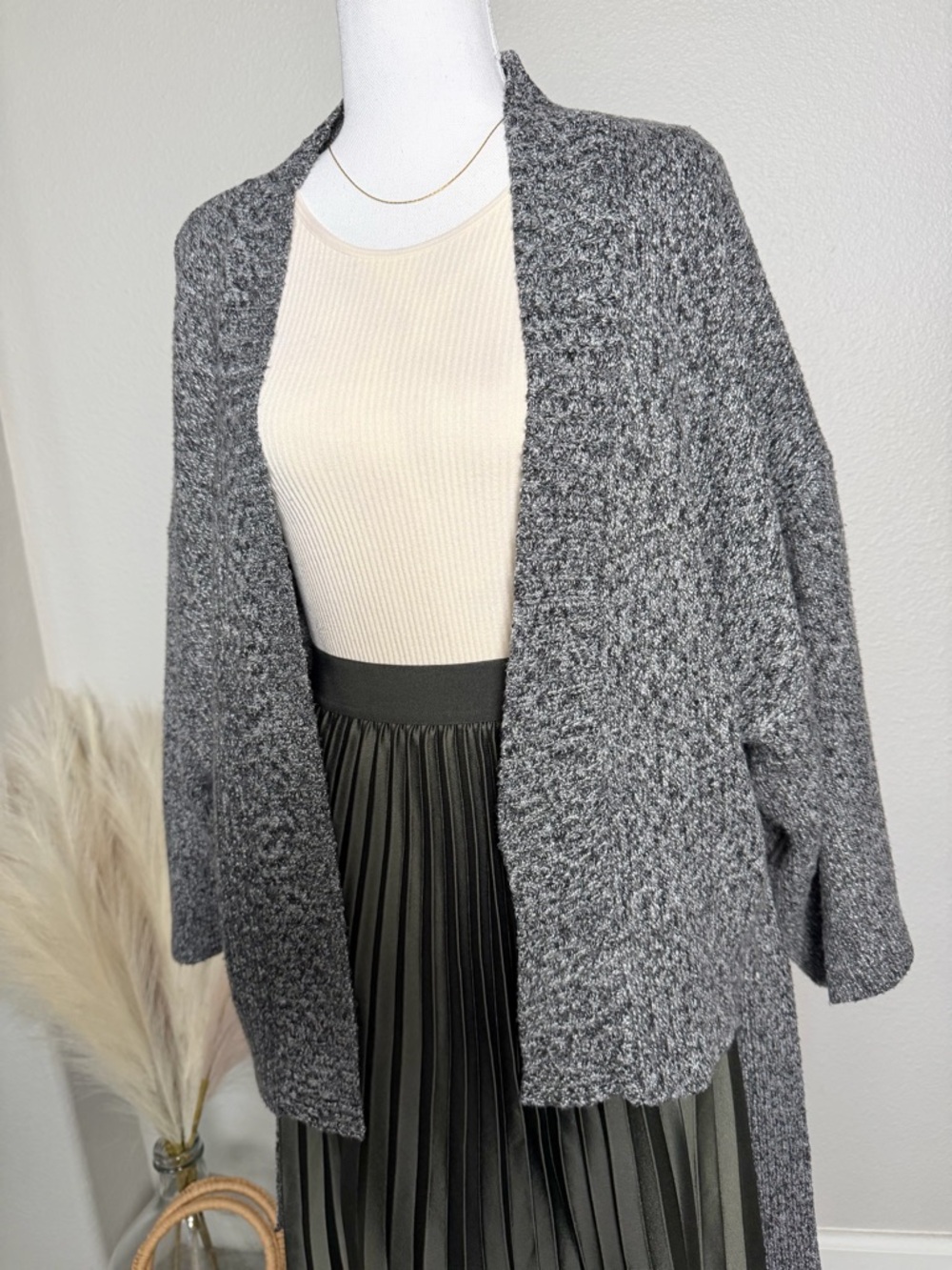 Olivaceous Kimono Wrap Cardigan - Picture 5 of 12